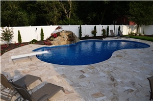 Leonardo Travertine Pool Pattern Set