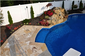Leonardo Travertine Pool Pavers - Pattern Set & Split Face Application