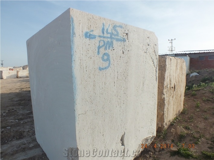 Noche Travertine Blocks