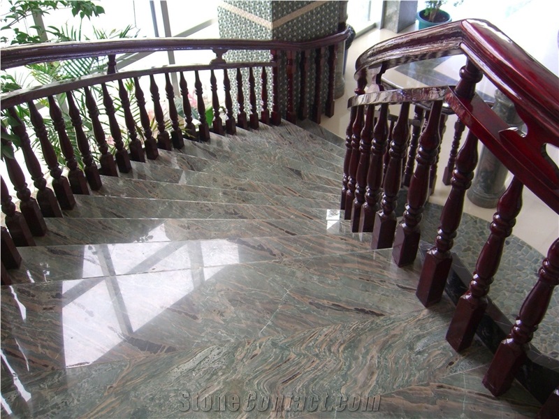 Nine Dragon Jade Stair, Step