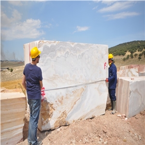Eskisehir Rainbow Onyx Blocks, Yellow Onyx Blocks