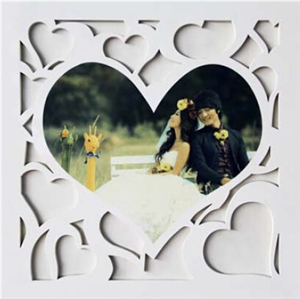 Quality White Nano Crystallized Glass Stone Art Works Carved Sculpture with Painting Customized Design