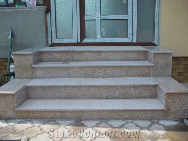 Rusty Yellow Granite Steps