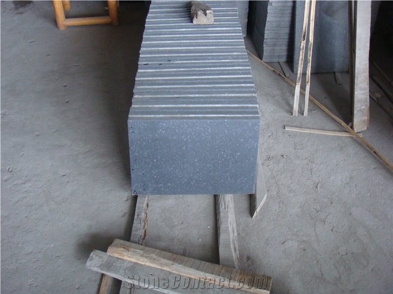 G684 Black Basalt Tiles & Slabs, China Black Basalt