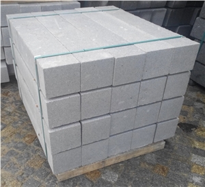 Light Grey Granite Kerbstone, Cinzento Evora Grey Granite Kerbs