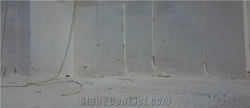 Travertine Top Quality Block