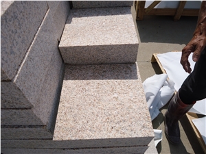 G682 Beige Granite Cube Stone & Pavers