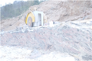 China Multicolor Red Granite Block