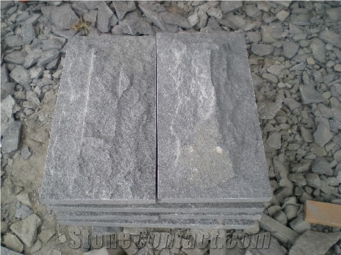 G654 Padang Dark Granite Kerbstone