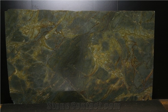 Exotic Golden Lightning Granite Slabs