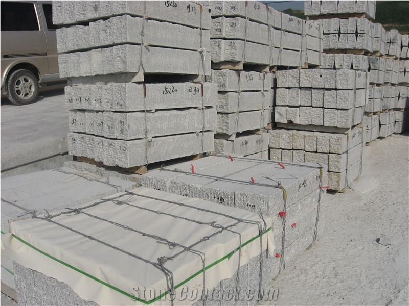 G341 Grey Granite Kerbstone