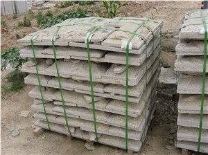 G350 Yellow Granite Mushroom Stone