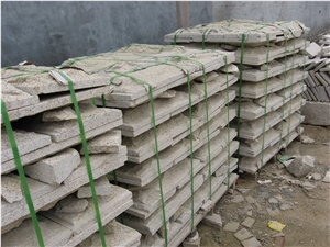 G350 Yellow Granite Mushroom Stone