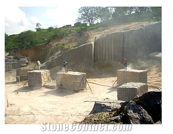Tobacco Brown Granite Blocks, Brazil Brown Granite