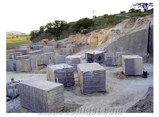 Tobacco Brown Granite Blocks, Brazil Brown Granite