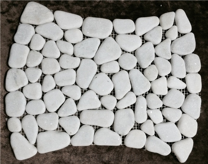 Pebbles on Mesh, White Marble Pebbles