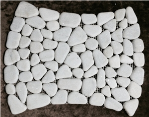Pebbles on Mesh, White Marble Pebbles