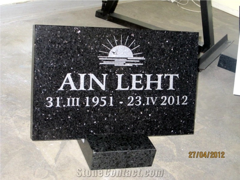 Spektrolith Granite Slant Grave Marker