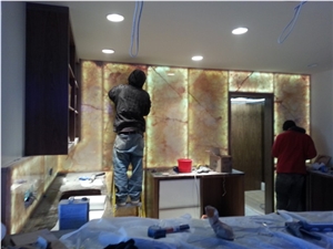 Private Residence Pa Back Lit Onyx Back Splash Slabs
