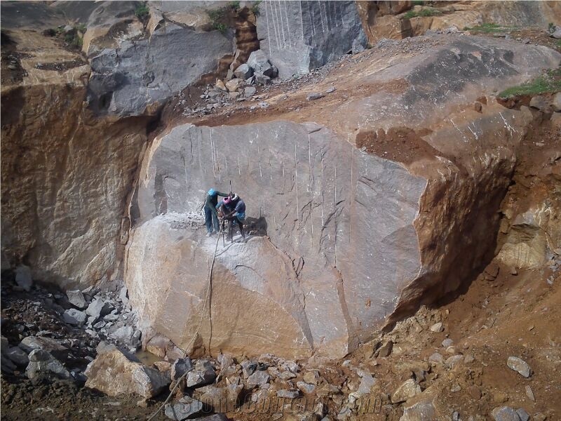 India Red Granite, Red Granite Block