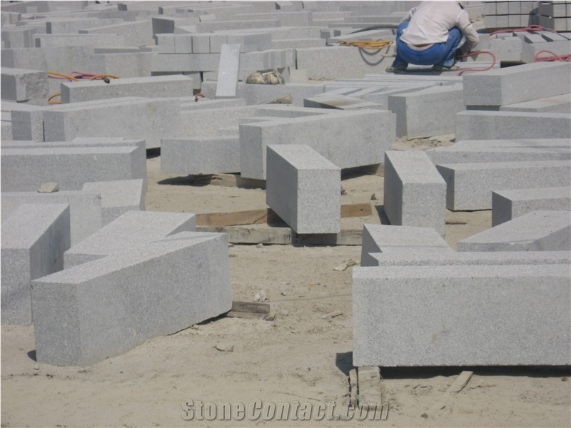 G341 Granite Kerb for Wayside