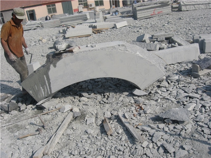 Granite Fence Circle, G341 Grey Granite Kerbstone