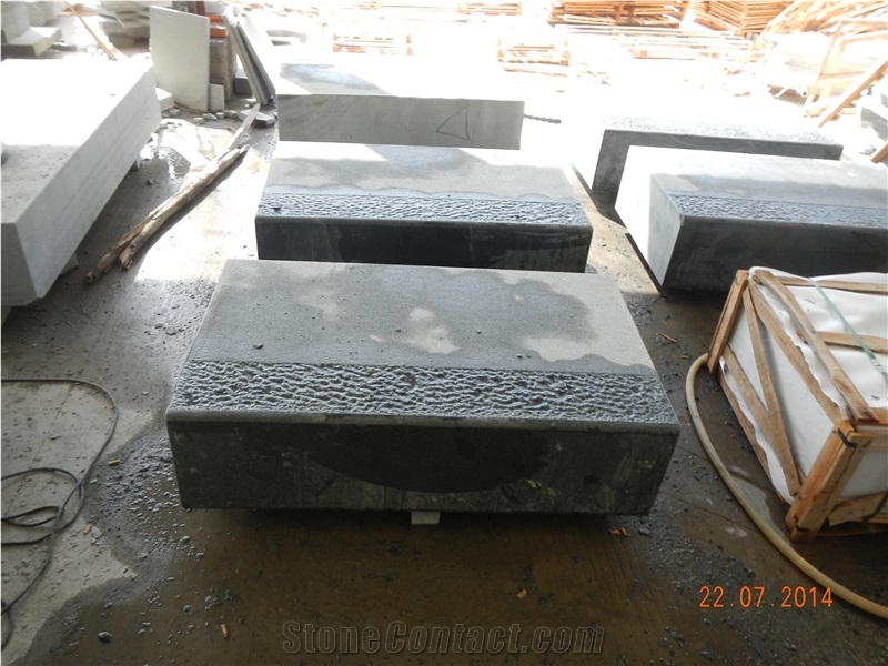 G654 Seasame Black Granite Kerbstone Road Stone, G654 Granite Kerbs,Curbs for Road Side Paving
