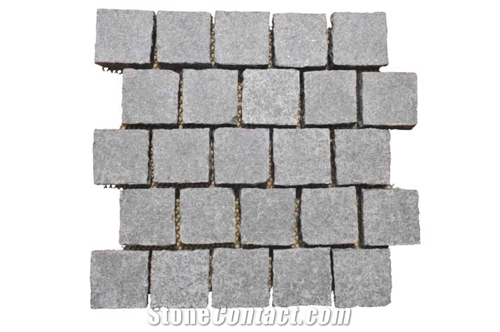 Wellest G684 Meshed Granite Offset Shape Paving Stone,Cobble and Cube Stone on Meshed,Top Flamed,Other Sides Natural,Bottom Saw Cut Mg-075