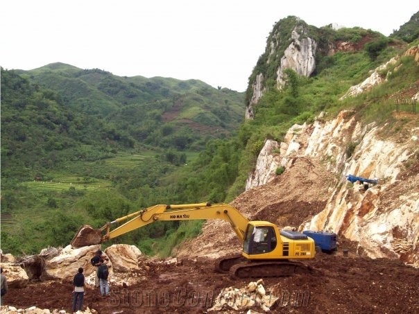 Citatah Beige Marble Blocks from Own Quarry