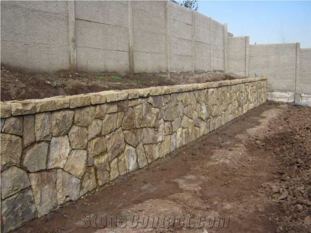 Piedra Laja Amarilla Garden Retain Wall, Piedra Laja Amarilla Sandstone Garden & Palisade