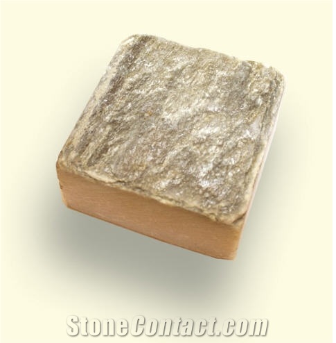 Tumbled Brown Quartzstone Cobble Set