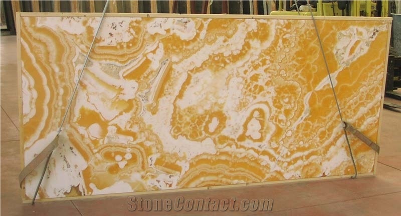 Alabastro Onyx Slabs