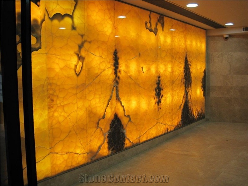 Glass Backed Onyx Walling Panel