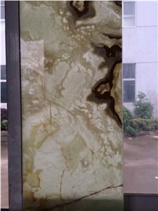 Glass Onyx Laminated Slabs & Tiles