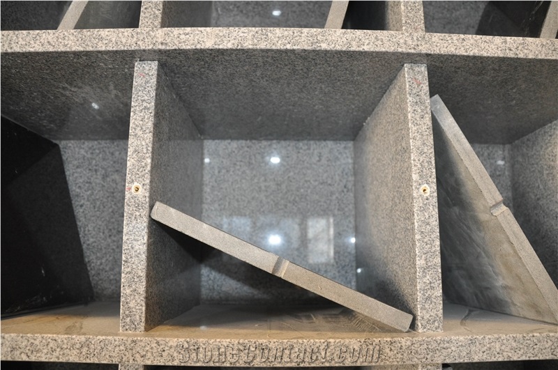 Grey Granite Columbarium with Shanxi Black Door