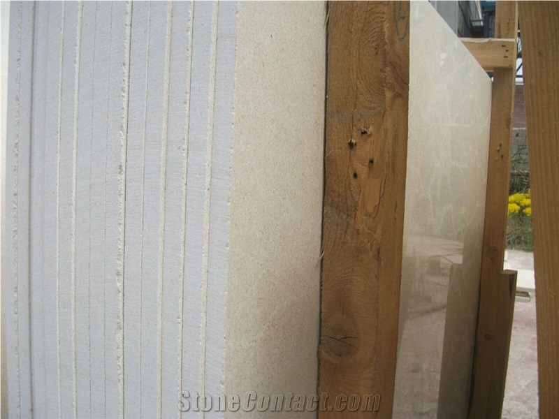 Mocha Cream Limestone Slabs