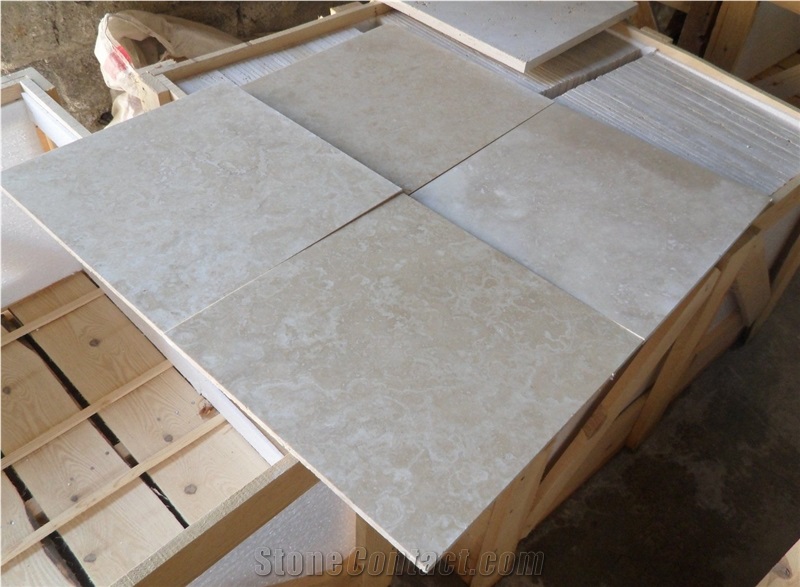 Tile Travertine Light C1 Honed-Filled_1.2x45.7x45.7cm