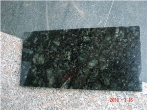 Giga Ubatuba Granite Tiles & Slabs