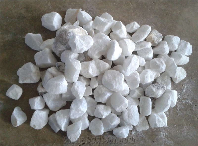 Machine Made White Marble Pebble 15-30 mm