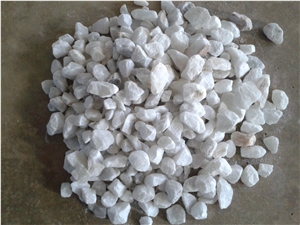 Machine Made White Marble Pebble 15-30 mm