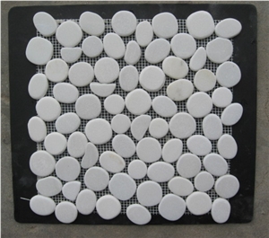 Round White Pebble Tumbled Mosaic Tile