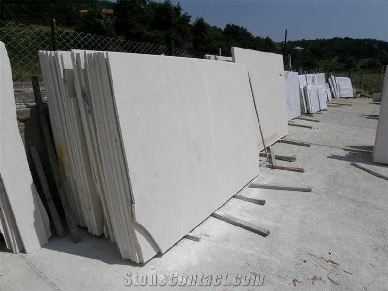 Vratsa Varovik Limestone Slabs, Bulgaria Beige Limestone