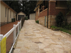 Sandstone Patio Walway, Flagstone Pavement, Pietra Australe Gialla Yellow Sandstone Flagstone