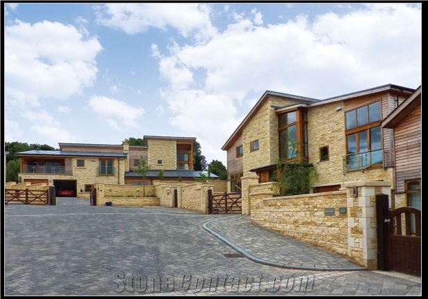Clipsham Stone, Stretton Limestone Walling