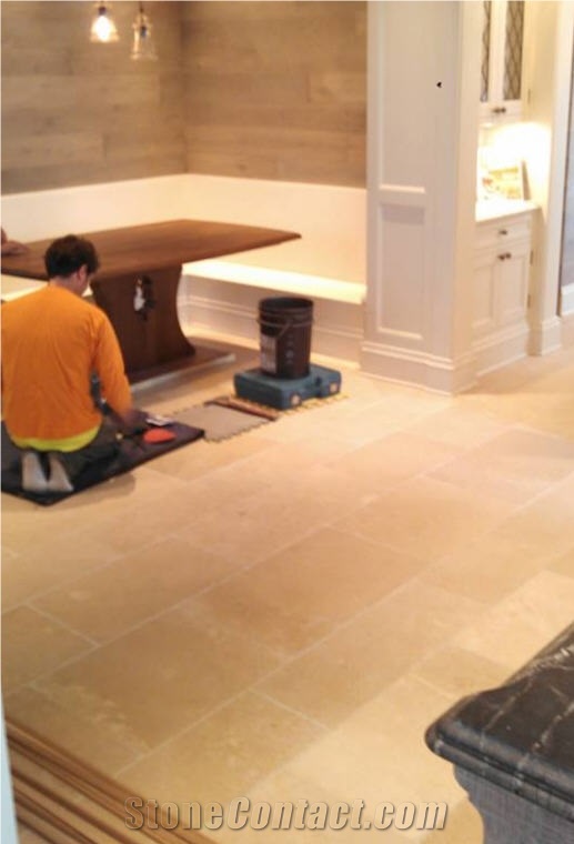 Travertine Floor Pattern
