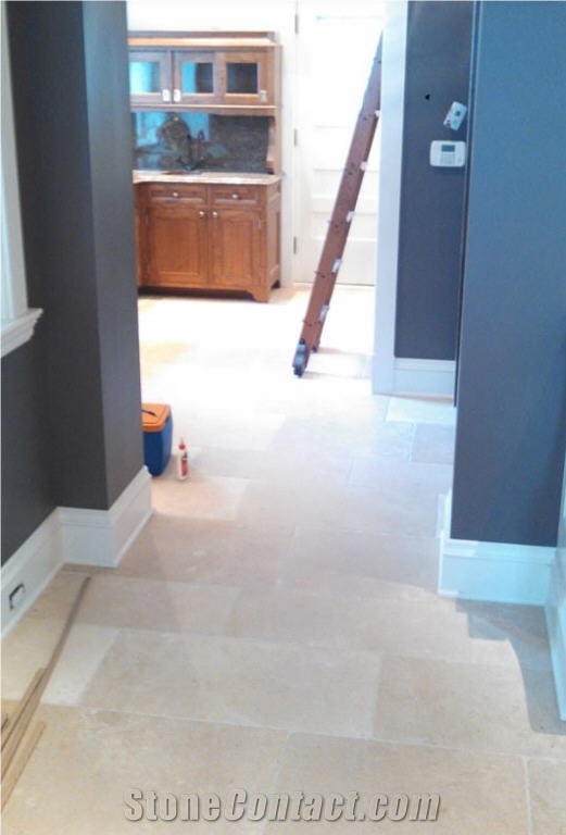 Travertine Floor Pattern