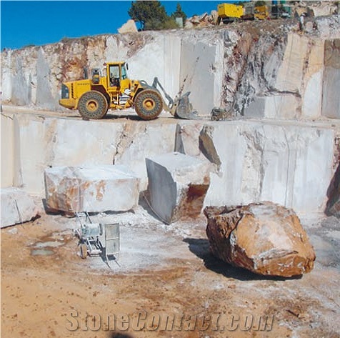 Rosa Salmon Marble