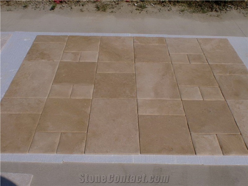 Ivory Travertine Pillow Edges Beige Travertine Flooring Pattern Tiles Antique Style Floor for Exterior Garden Opus Pattern