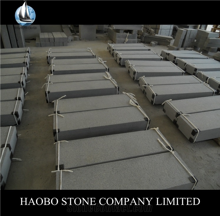 G654 Granite Kerbstone