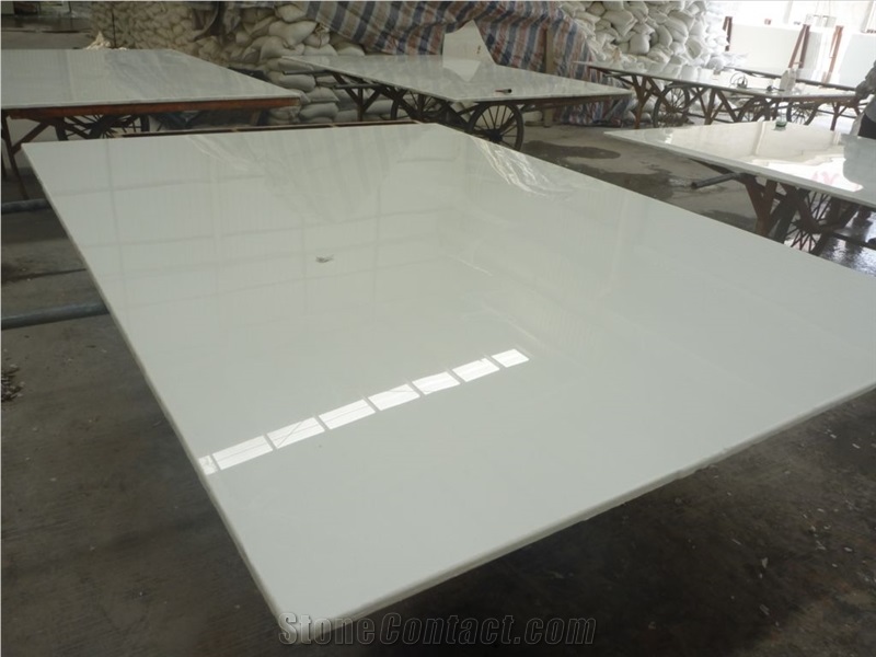 White Marmoglass Stone